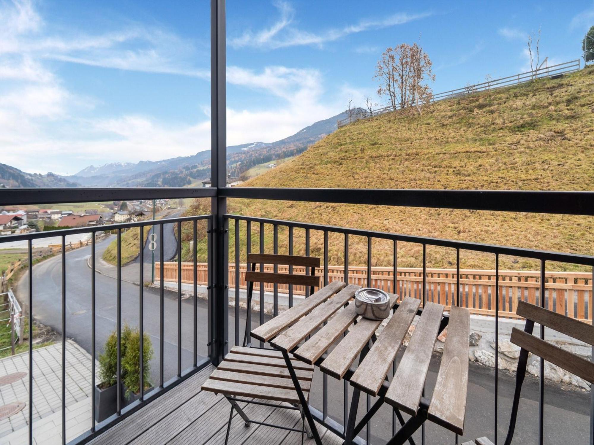 Large Apartment in Sankt Georgen with Balcony Fürstau Buitenkant foto